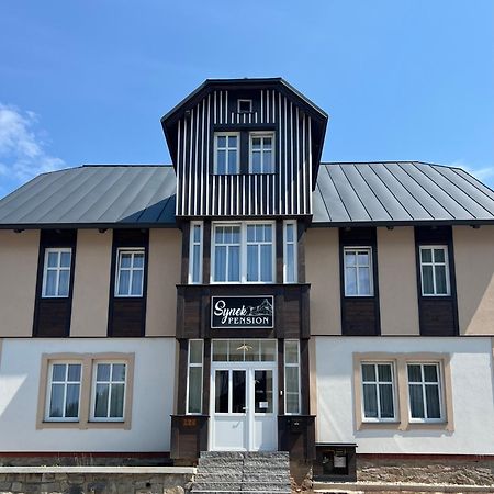 Synek Pension Špindlerŭv Mlýn Exteriör bild